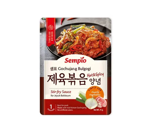 Sempio Gochujang BBQ Chicken Stir-Fry Sauce (90 gr)