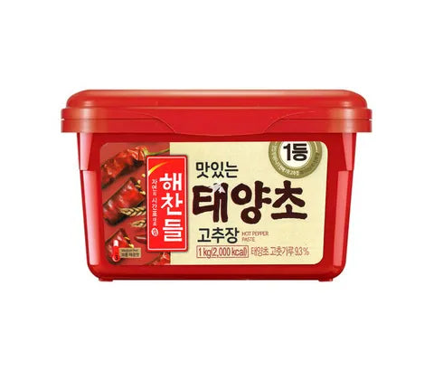 CJ Haechandle Gochujang - Red Pepper Paste (1000 gr)