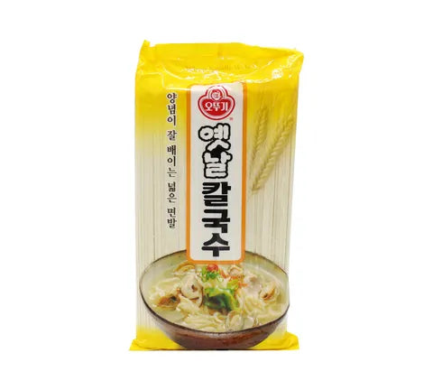 Ottogi Kalguksu Wheat Noodle Wide Size (900 gr)