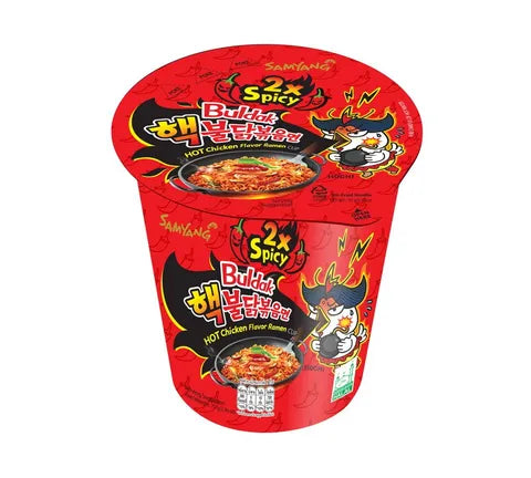 Samyang Buldak - 2x scharfes extrem heißes Hühnchengeschmack - Instant Noodle Cup (70 g)